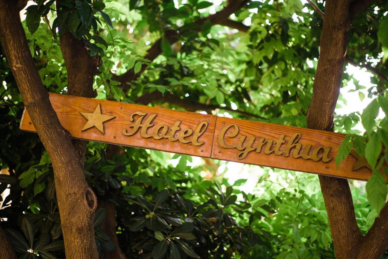 Hotel Cynthia Finale Ligure Exterior foto